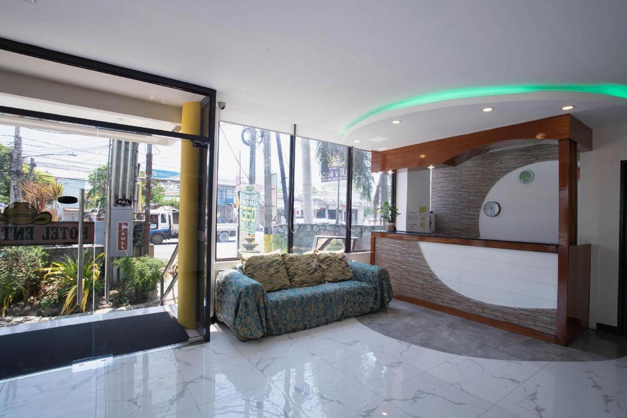 Oyo 195 Ranchotel - Binan Εξωτερικό φωτογραφία